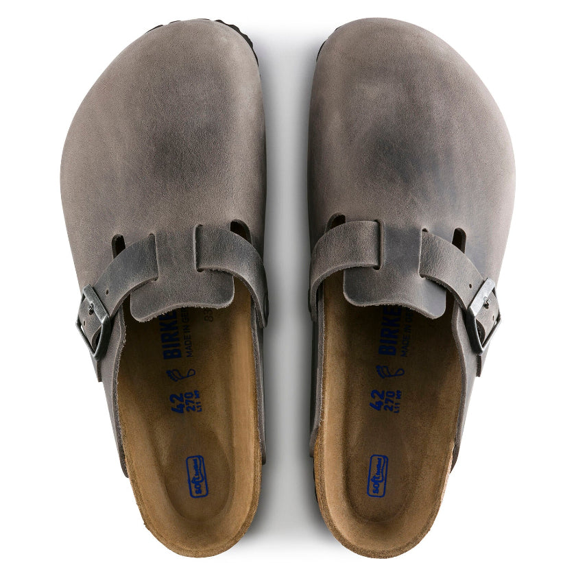 birkenstock most sought-after clog, the Boston, blends heritage style with all-day comfort. The oiled nubuck leather upper ages beautifully, while the cushioned soft footbed provides extra support. A flexible EVA sole and adjustable metal buckle ensure a perfect fit.
