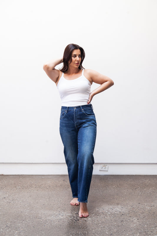 narrow straight cut - dark splatter