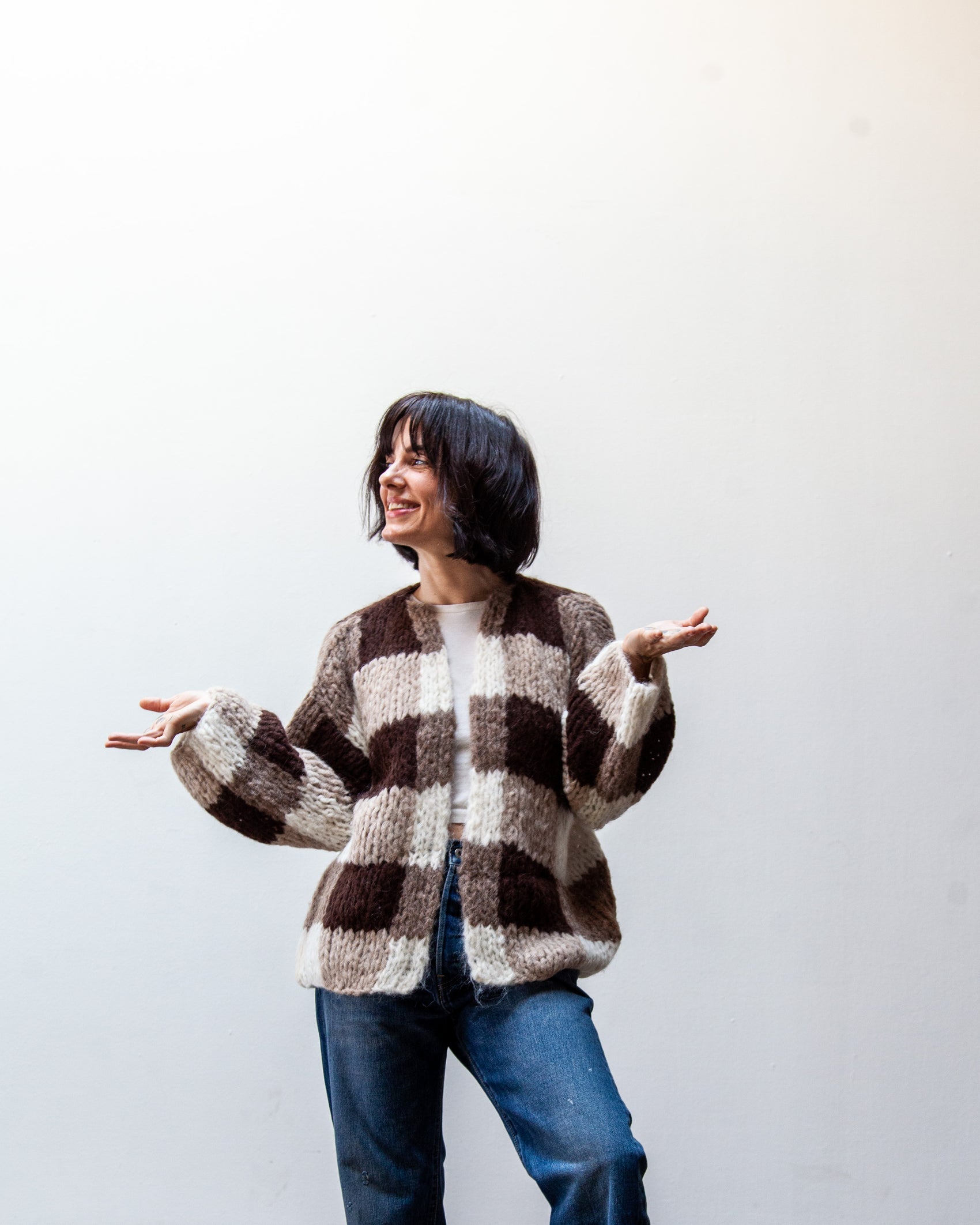 fleecy alpaca checkered cardigan