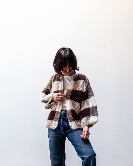 fleecy alpaca checkered cardigan