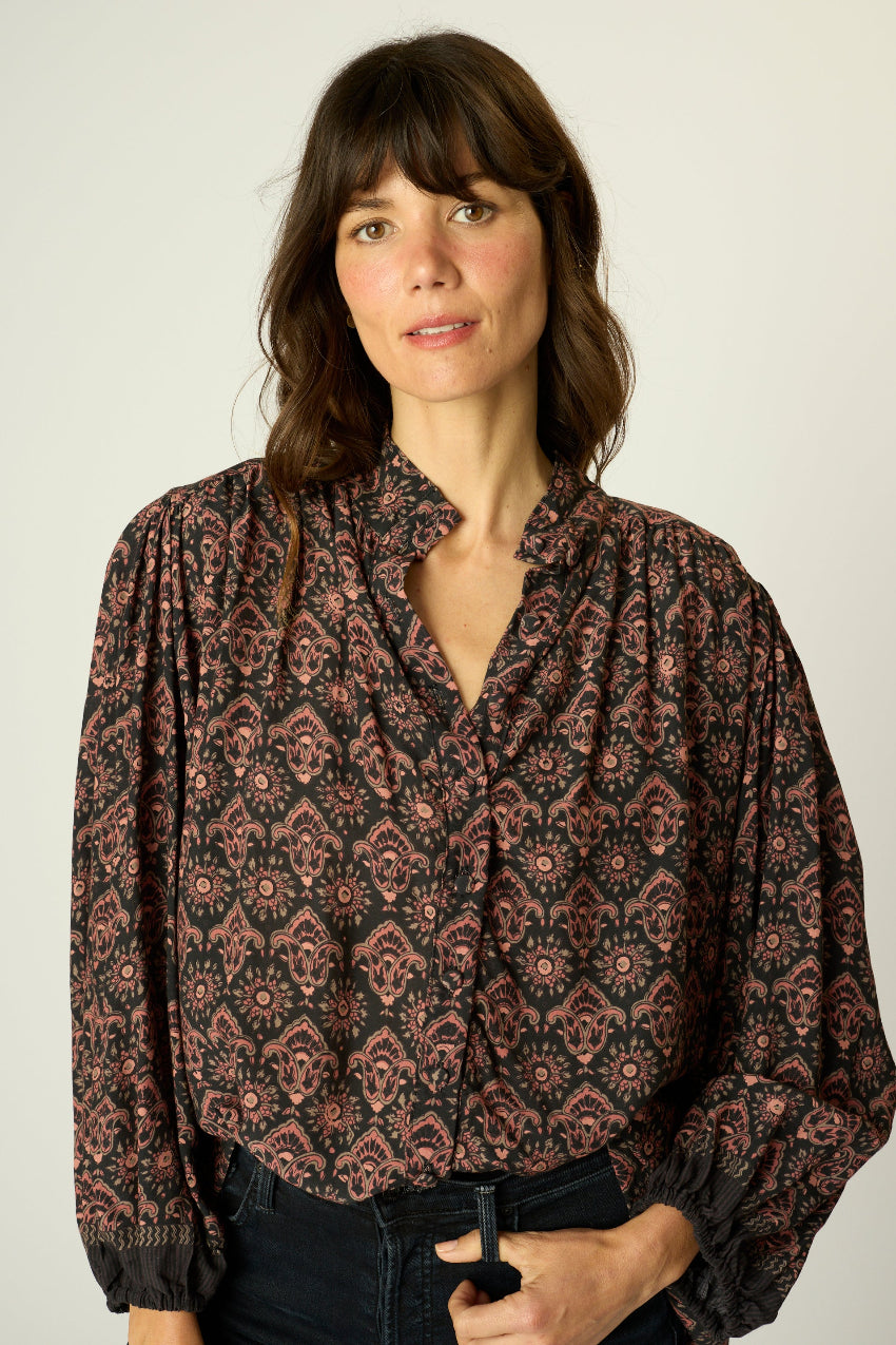 natalie martin iris top,fleur de lis black 