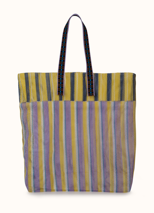 The Kanpur XL 2511 features a double-layered mesh construction, offering both durability and a lightweight feel. The bag is versatile, suitable for everyday use or as a stylish beach accessory. 
Crafted from 100% polyester, ensuring resilience while maintaining a lightweight profile.
Approximately 51 cm x 45cm x 11 cm, providing ample space for daily essentials. 
Contrasting woven handles, tailored to each colourway, allowing for comfortable hand or shoulder carry.
Includes a removable inner zippered pouch 