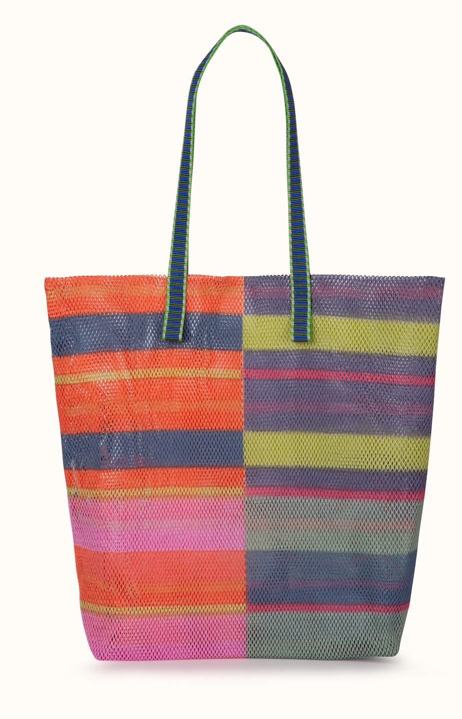 The Kanpur B 2510 features a double-layered mesh construction adorned with a check pattern inspired by Épice’s iconic stoles. The bag is designed for versatility, suitable for both everyday use and beach outings.

Crafted from 100% polyester, ensuring durability while maintaining a lightweight feel.
Approximately 36 cm x 45 cm x 10 cm, providing ample space for daily essentials. 

Contrasting woven handles tailored to each colourway, allowing for comfortable hand or shoulder carry.
includes a removable inne